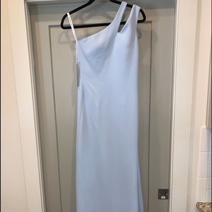 A beautiful sky blue dress that didn’t fit me!